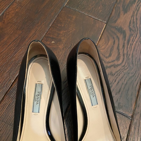 Prada Heels size 39 - Picture 2 of 5